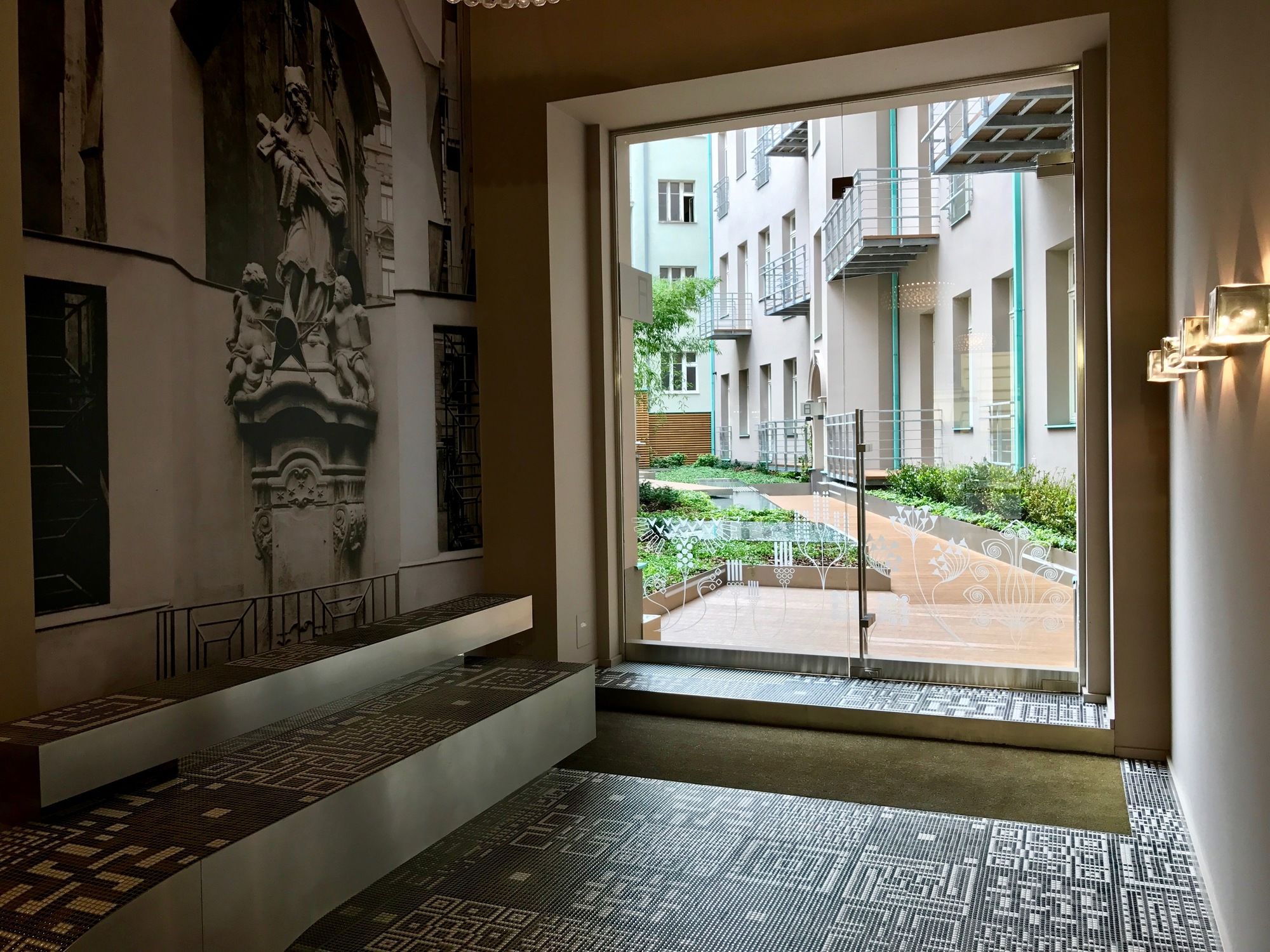 Фото Old Town Apartment Spalena