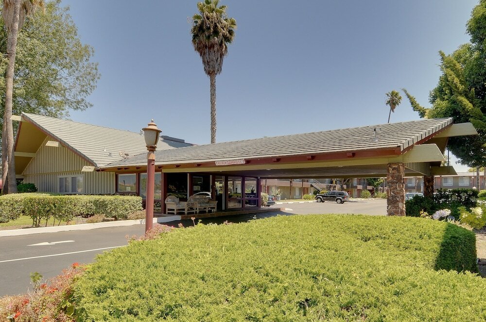 Фото Vagabond Inn Sunnyvale