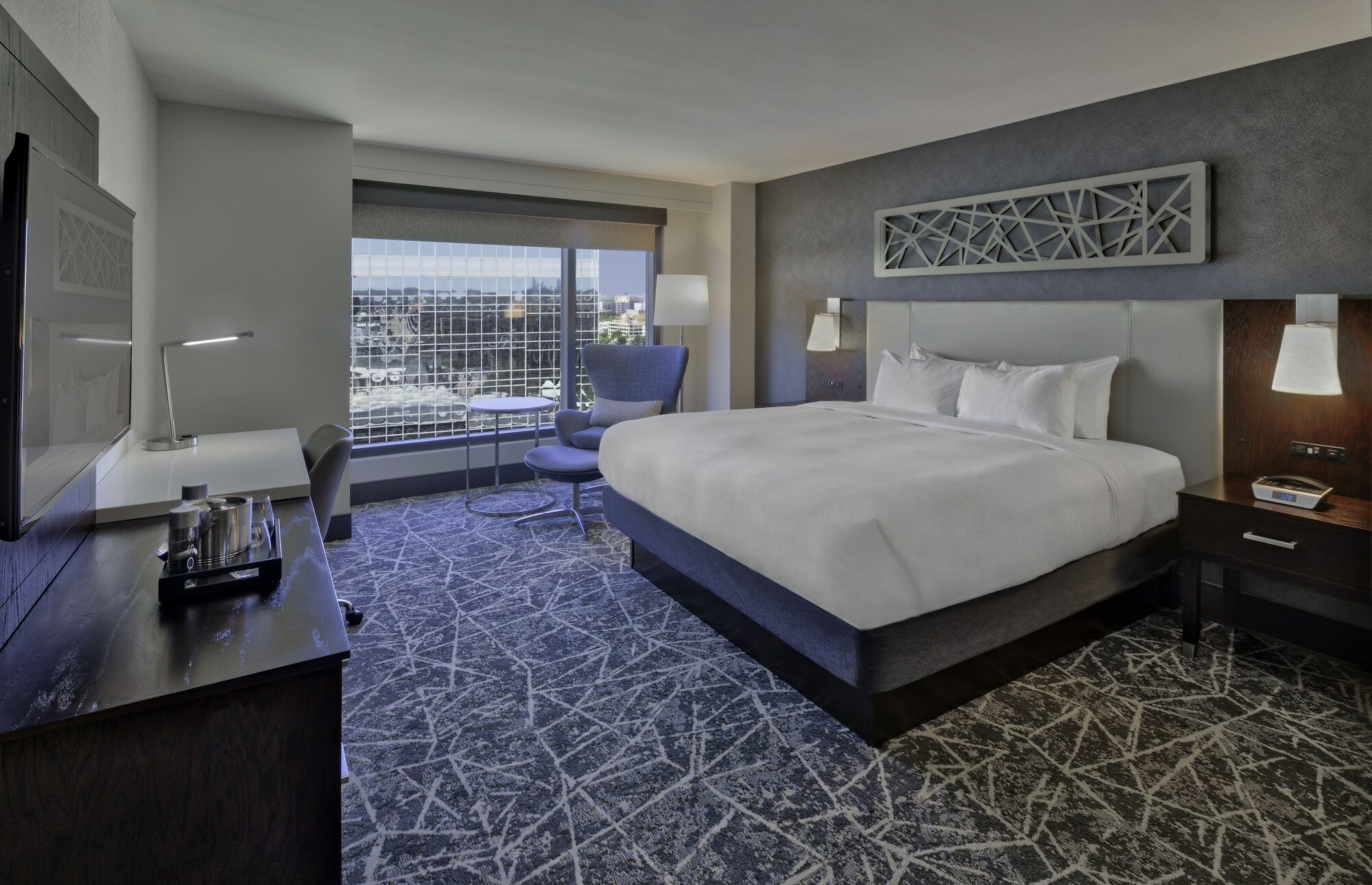 Фото Hilton Norfolk The Main