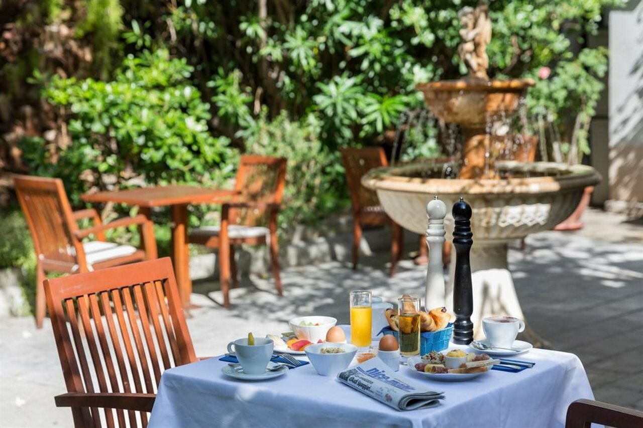 Фото отеля 4