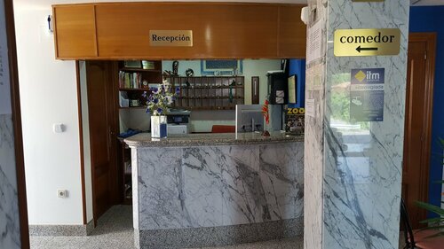 Внешний вид отеля Hotel Zabala в Сантильяна-дель-Маре, фото 4