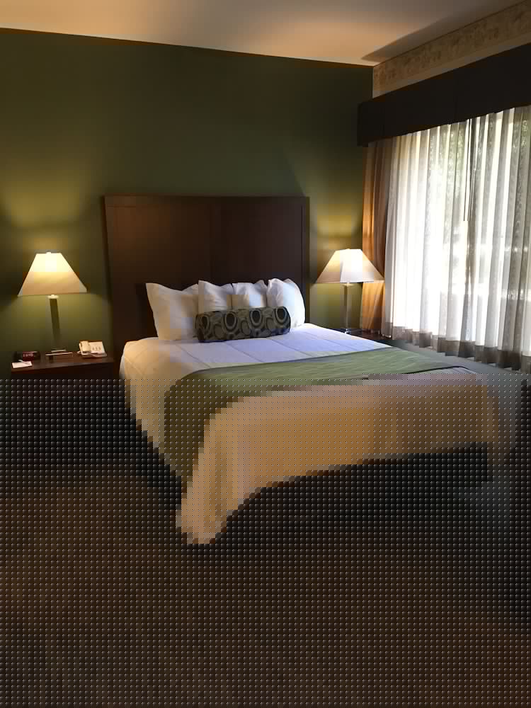 Фото Hawthorn Suites by Wyndham Rancho Cordova/Folsom