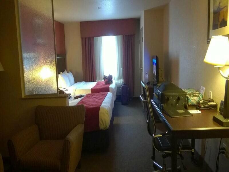 Фото Candlewood Suites Grand Prairie - Arlington, an Ihg Hotel