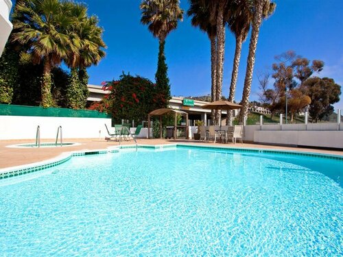 Внешний вид отеля The Volare, Ascend Hotel Collection в Сан-Клементе, фото 4