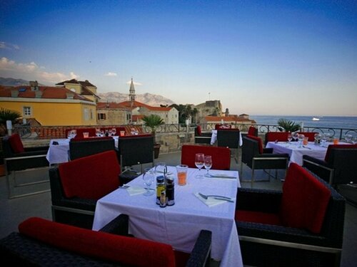 Внешний вид отеля Отель Astoria Budva - Montenegro в Будве, фото 5