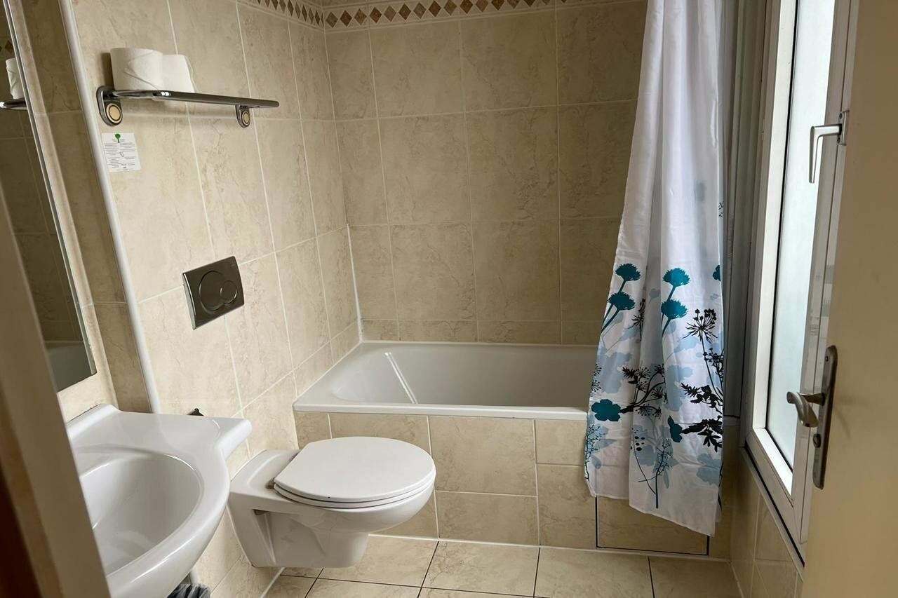 Фото 121 Paris Hotel