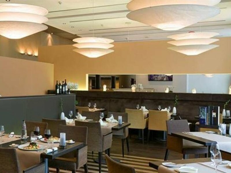 Фото Novotel Karlsruhe City