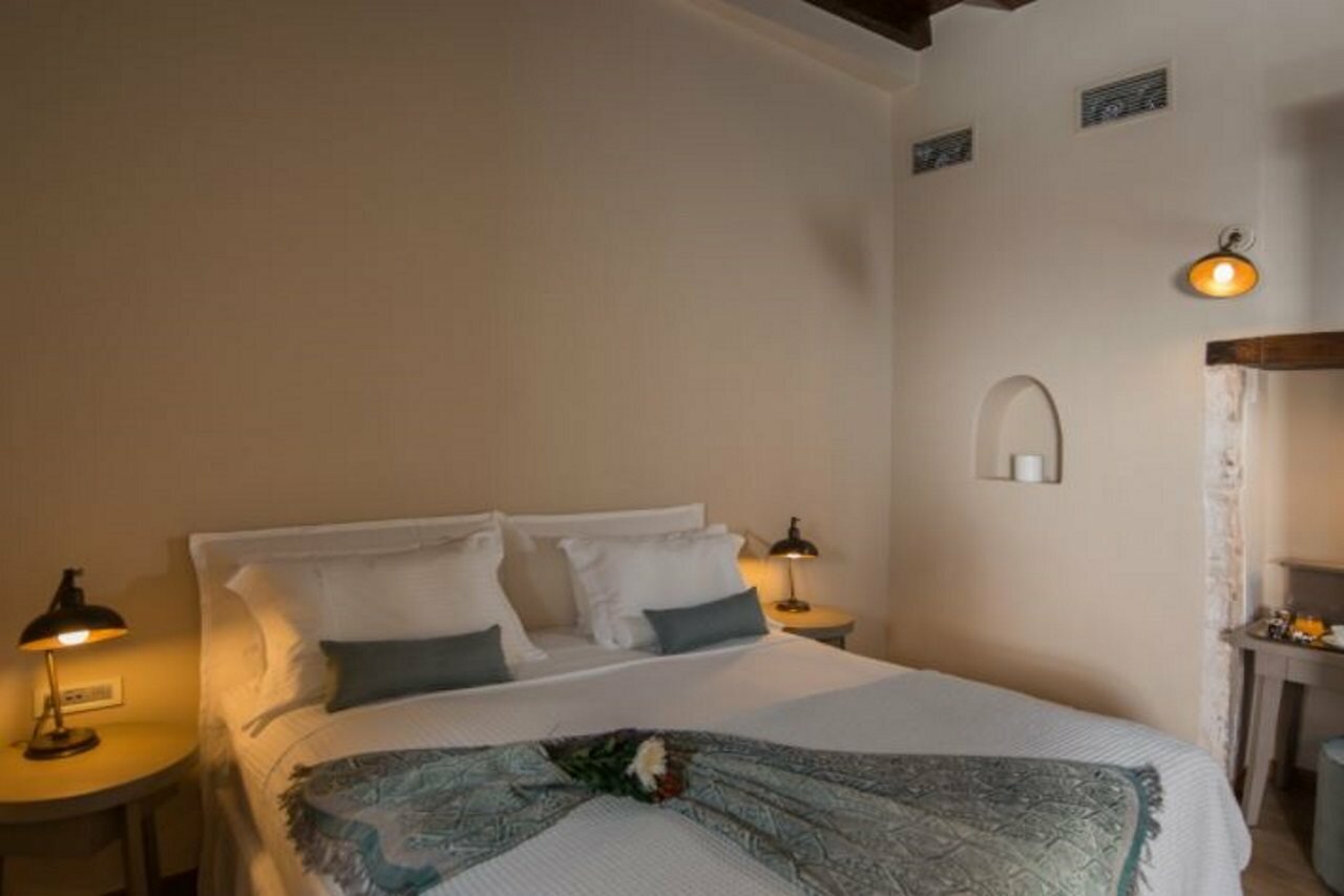 Фото Serenissima Boutique Hotel