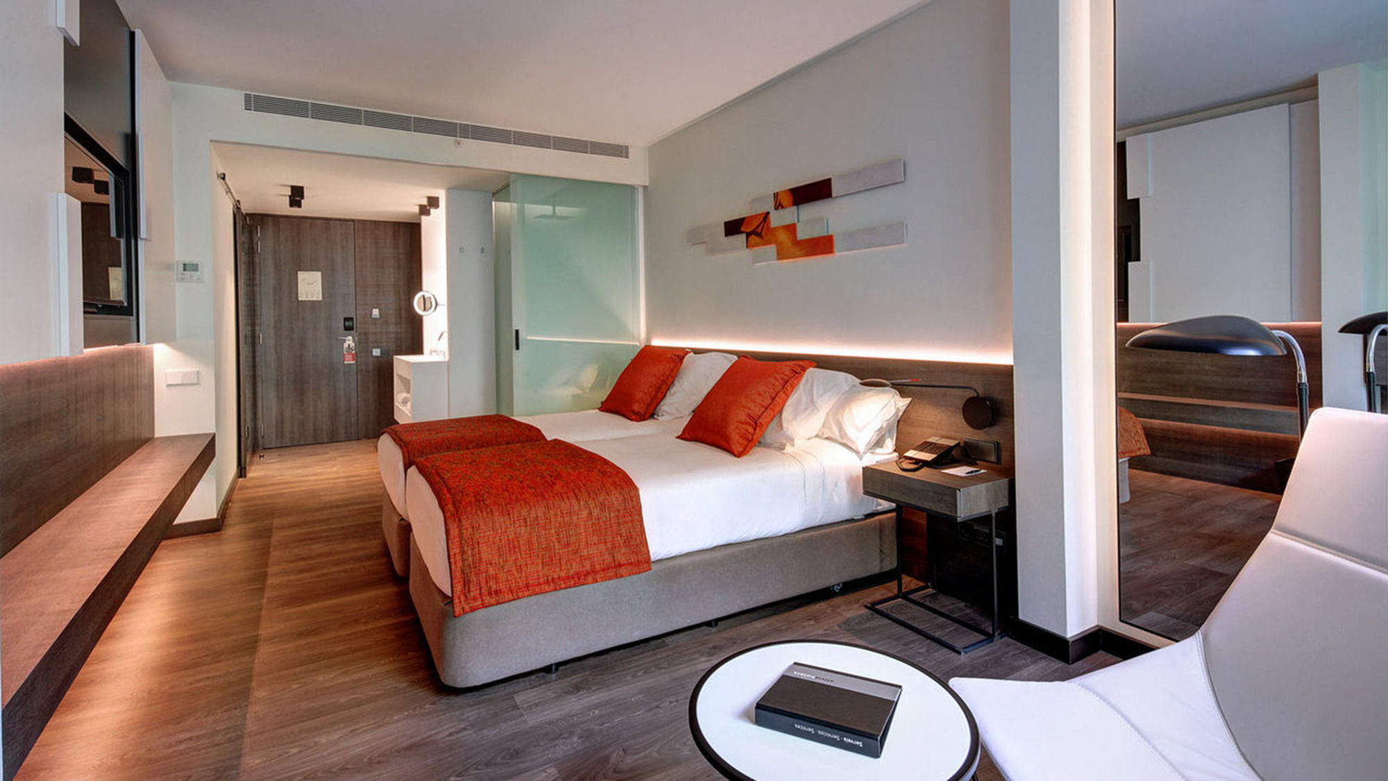 Фото Olivia Balmes Hotel