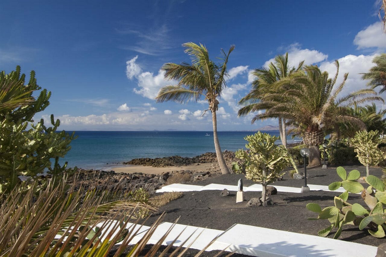 Фото Apartamentos Velazquez