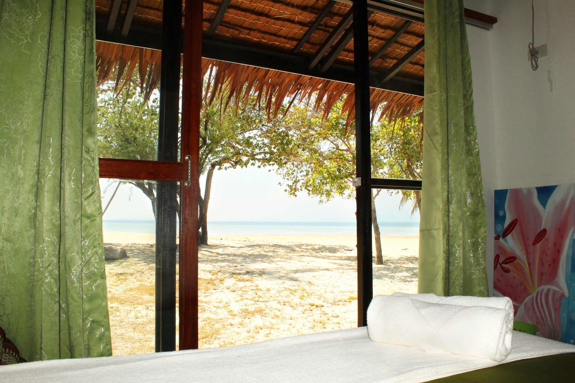 Фото Sabaii Bay Resort