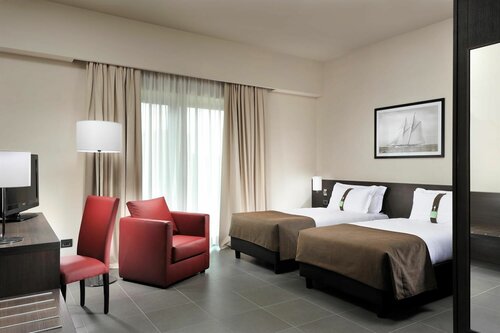 Гостиница Inn Naples Airport