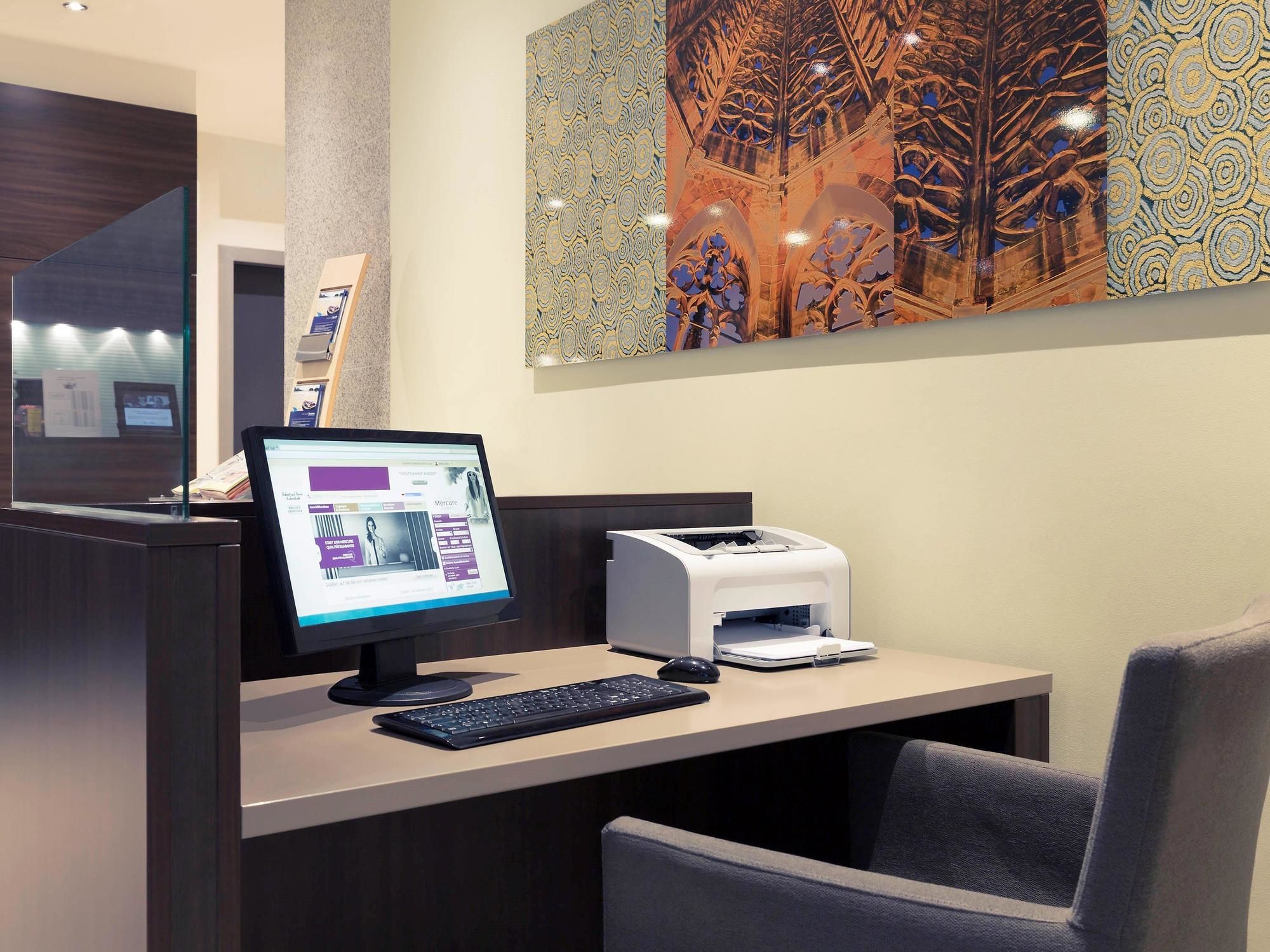 Фото Mercure Hotel Freiburg Am Muenster