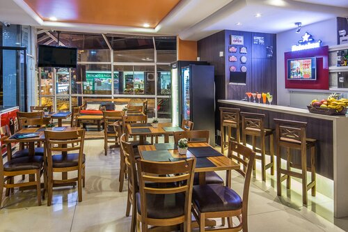 Внешний вид отеля Camboriú Praia Hotel в Балнеário-Камбориу, фото 4