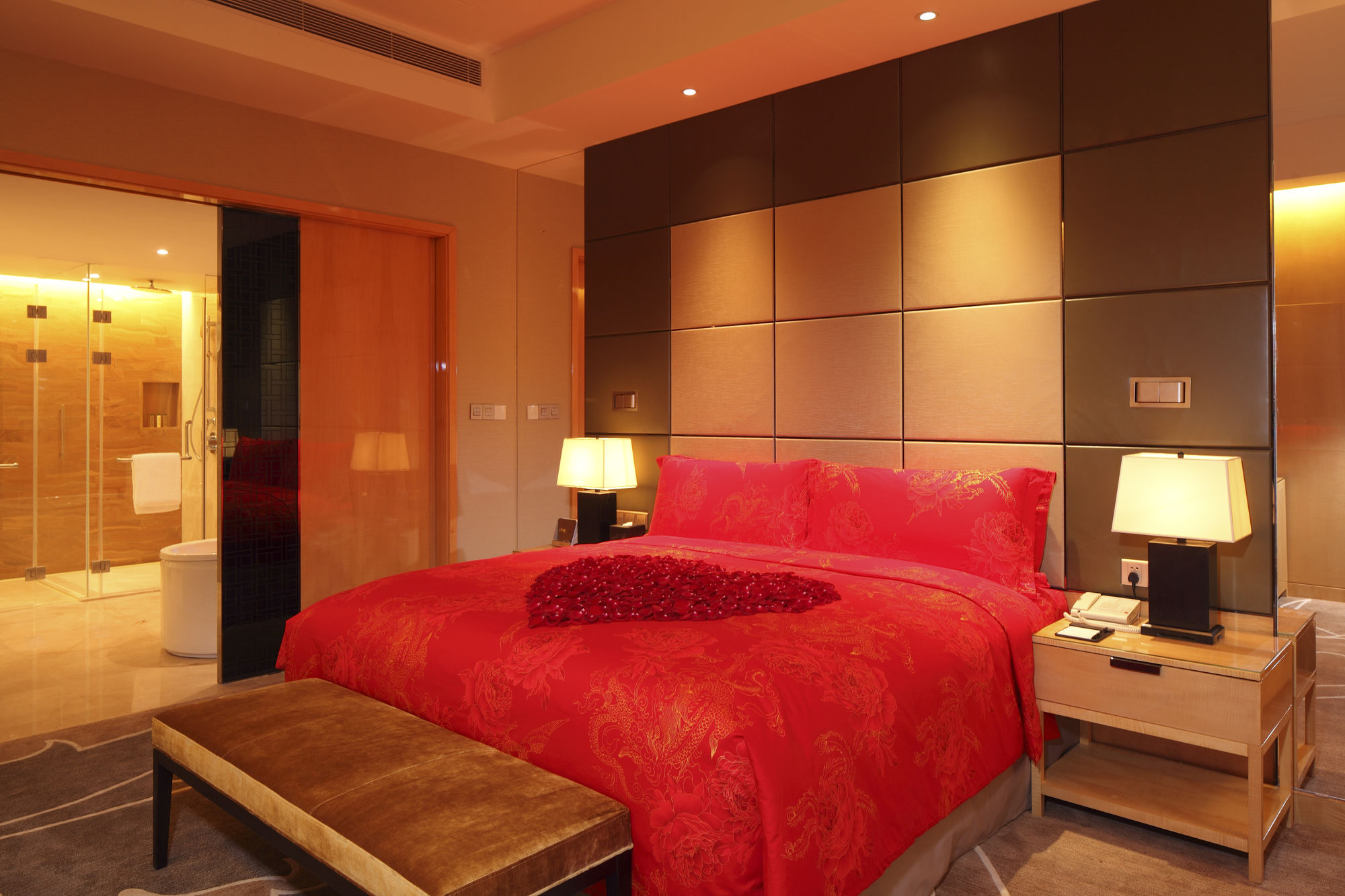 Фото DoubleTree by Hilton Hotel Hangzhou East