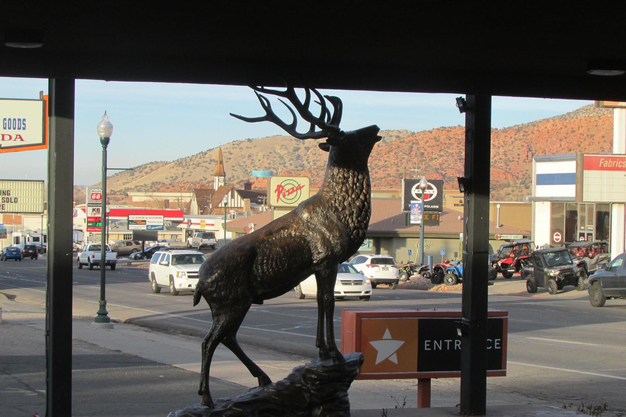 Фото Magnuson Hotel Cedar City