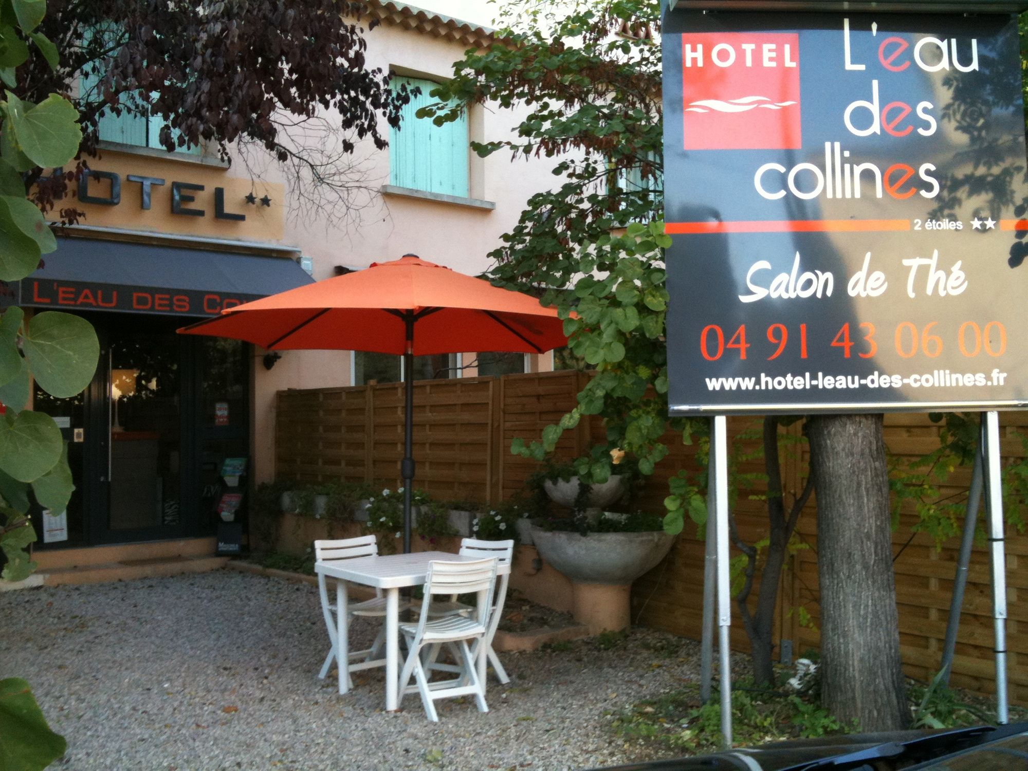 Фото L'Eau des Collines