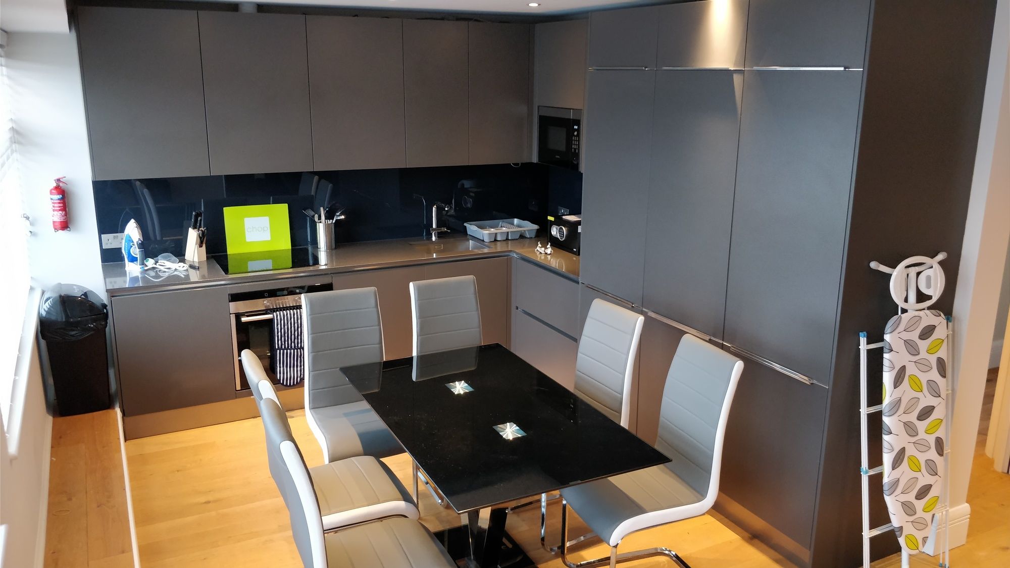 Фото Access Tower Hill