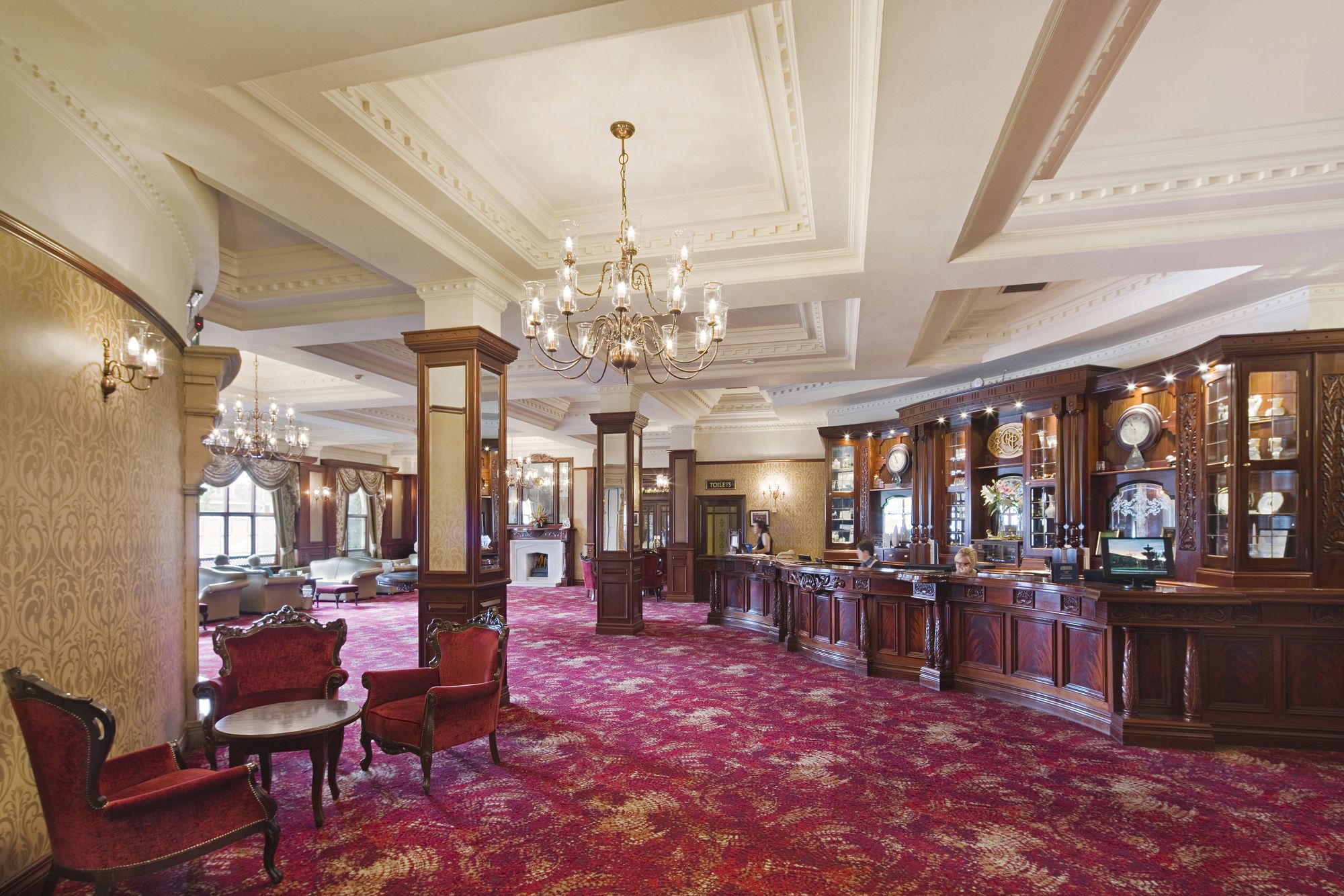 Фото Canal Court Hotel