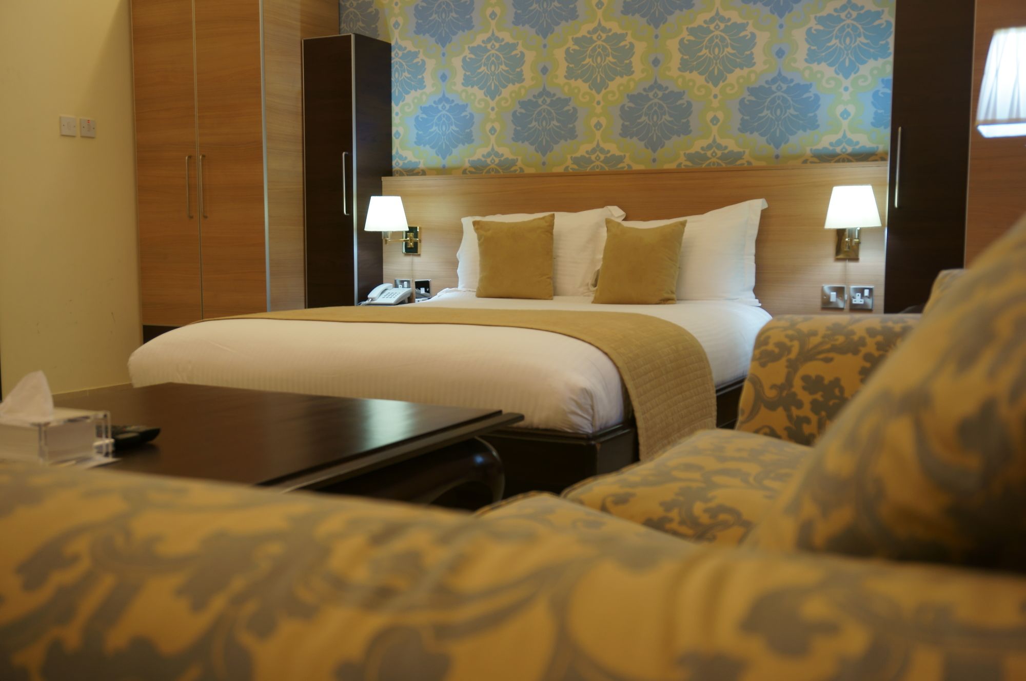 Фото Home Suites Boutique Hotel