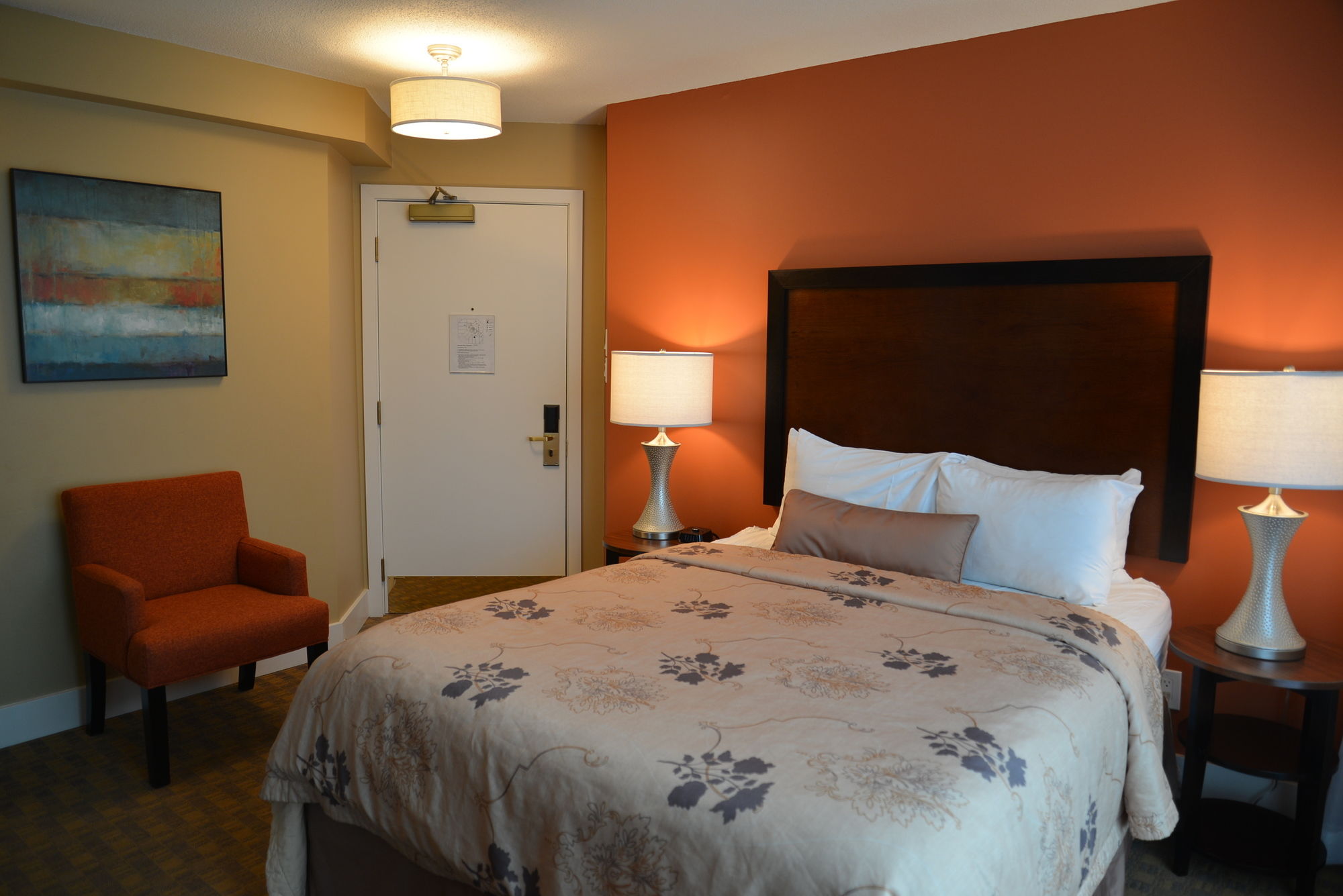 Фото Rosedale on Robson Suite Hotel