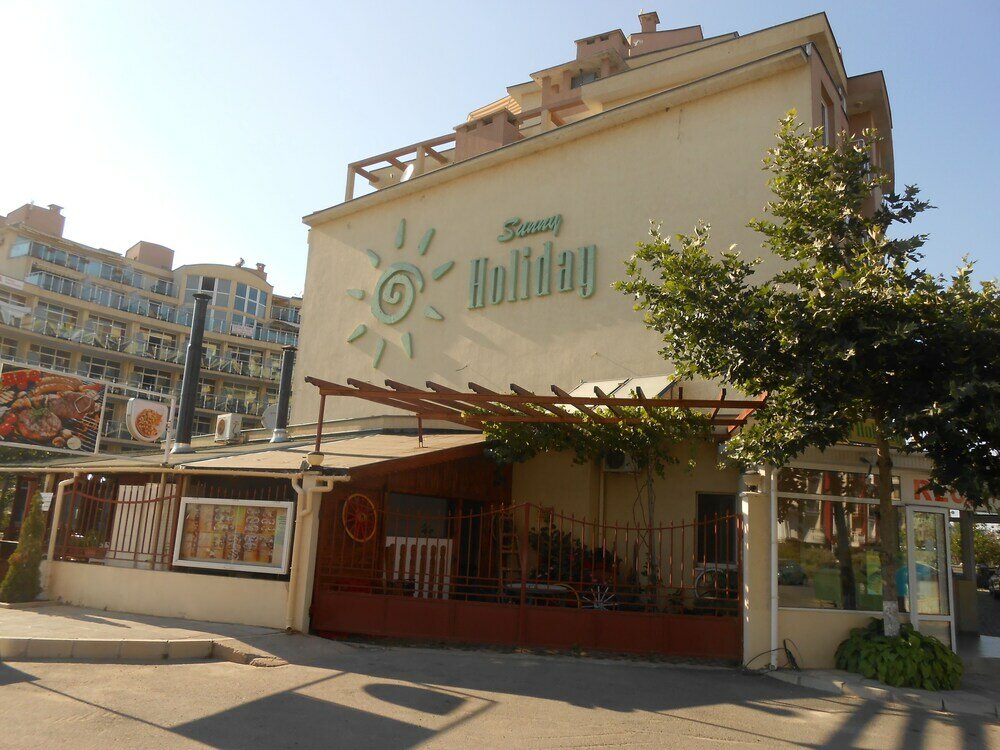 Фото Sunny Holiday Apartments