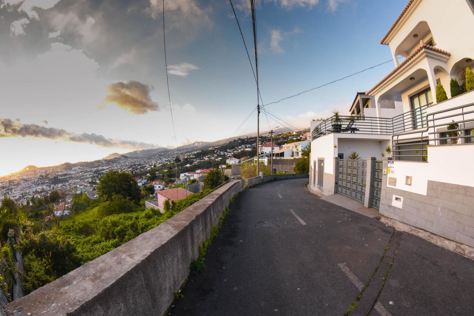 Фото House With 3 Bedrooms in Funchal, With Wonderful sea View, Private Pool, Enclosed Garden Near the Beach
