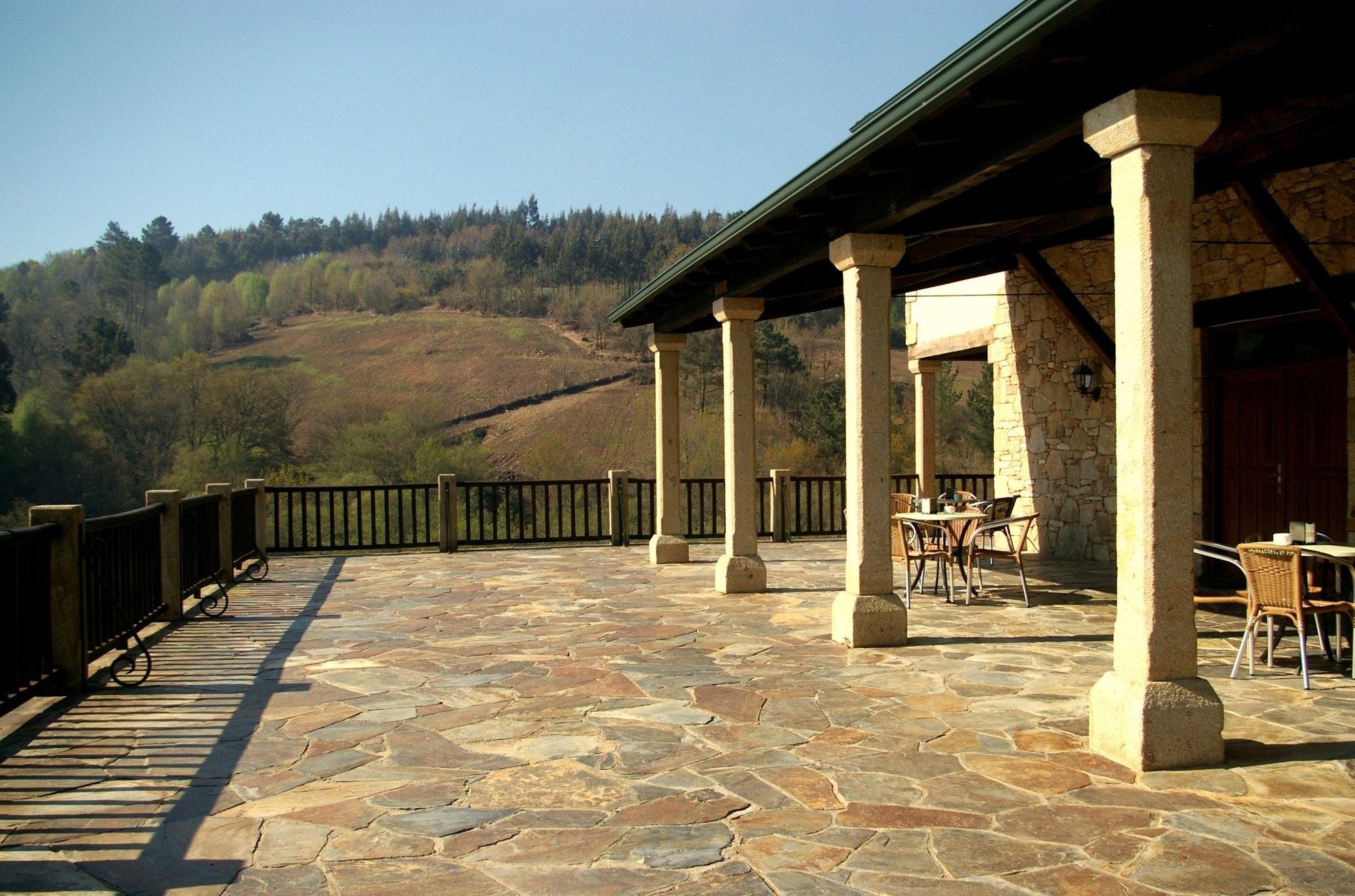 Фото Hotel Balneario Rio Pambre