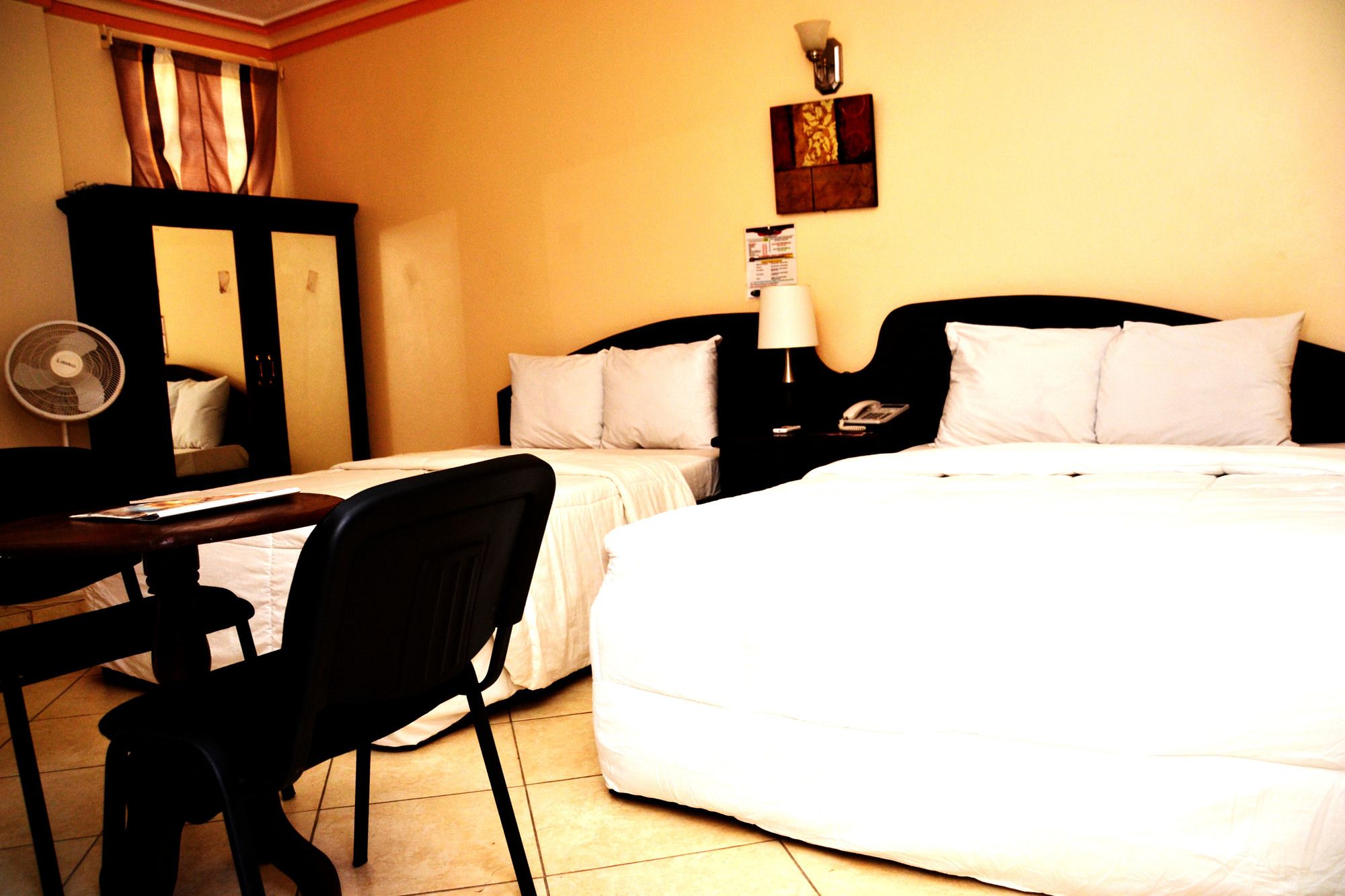 Фото La Pépinière Hôtel