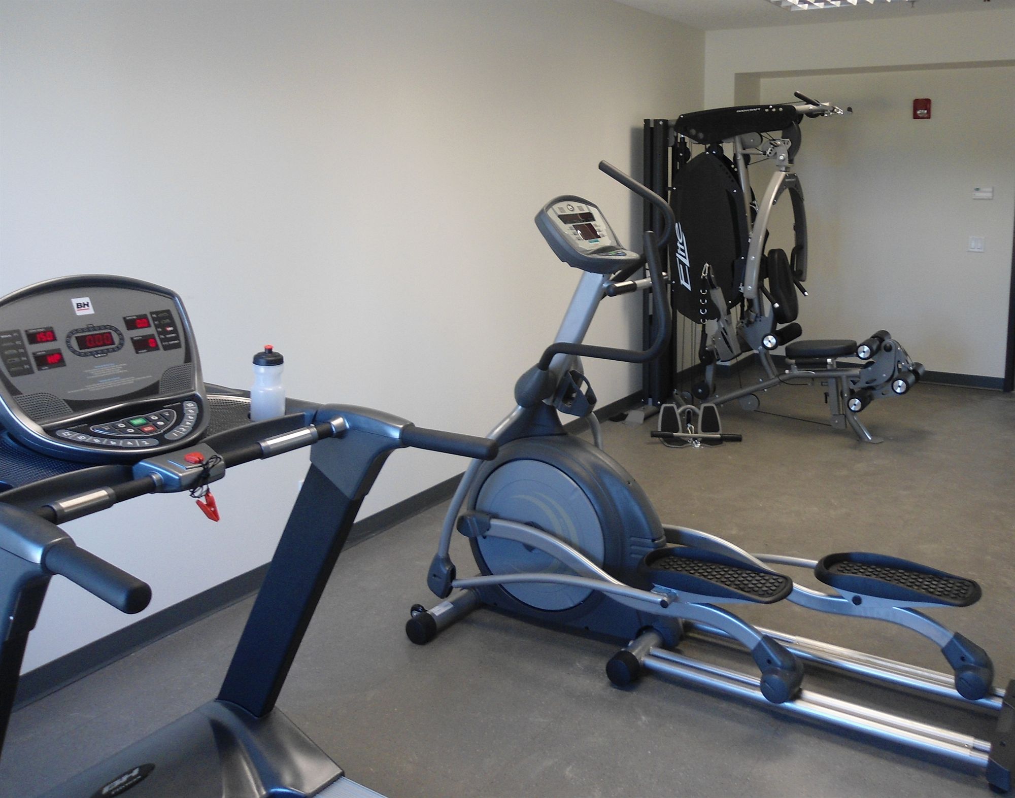 Фото Motel 6 Airdrie, Ab