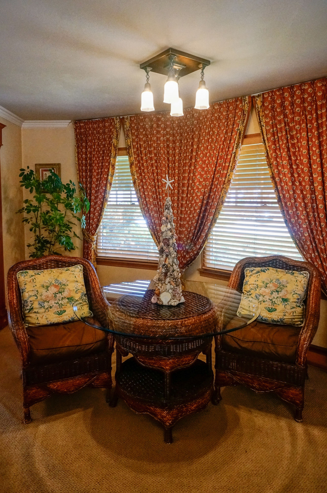 Фото Harbor House Inn