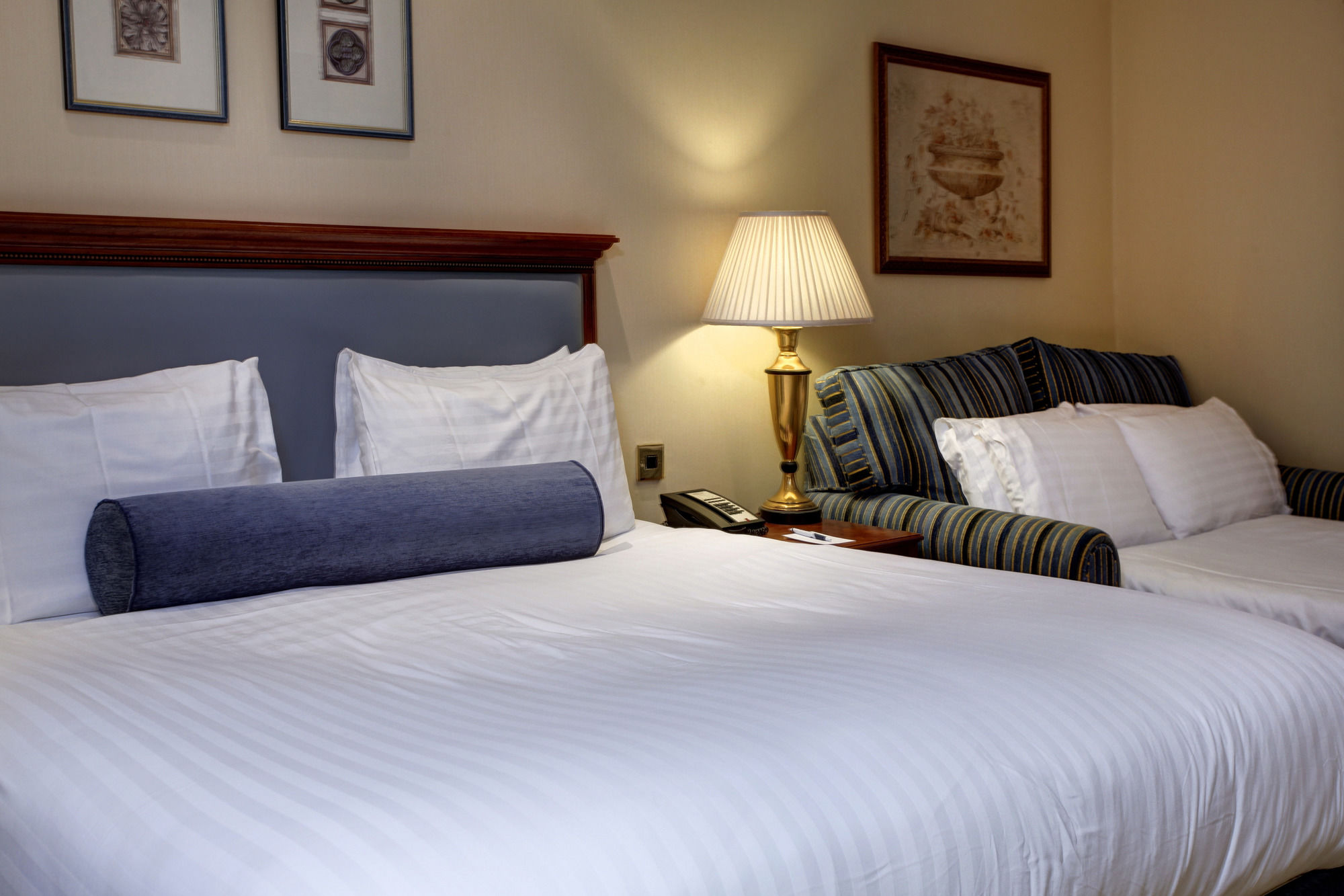 Фото Best Western Plus Birmingham Nec Meriden Manor Hotel