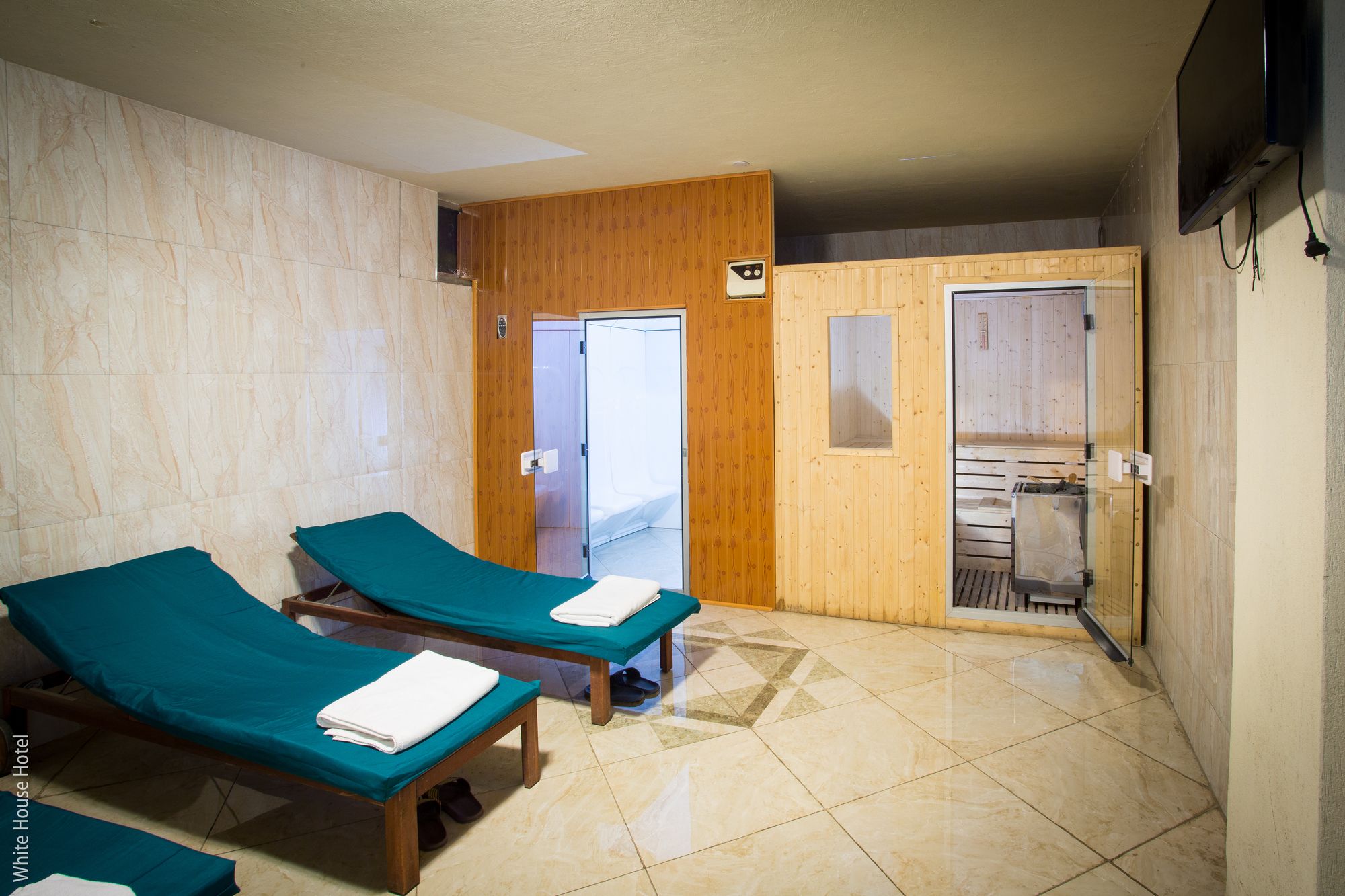 Фото White House Addis Hotel