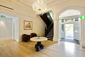 Гостиница Seasons Heritage Melbourne