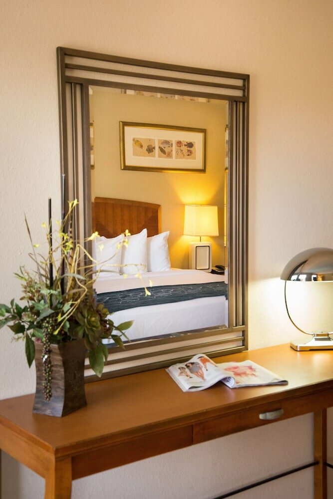 Фото Seasons Florida Resort