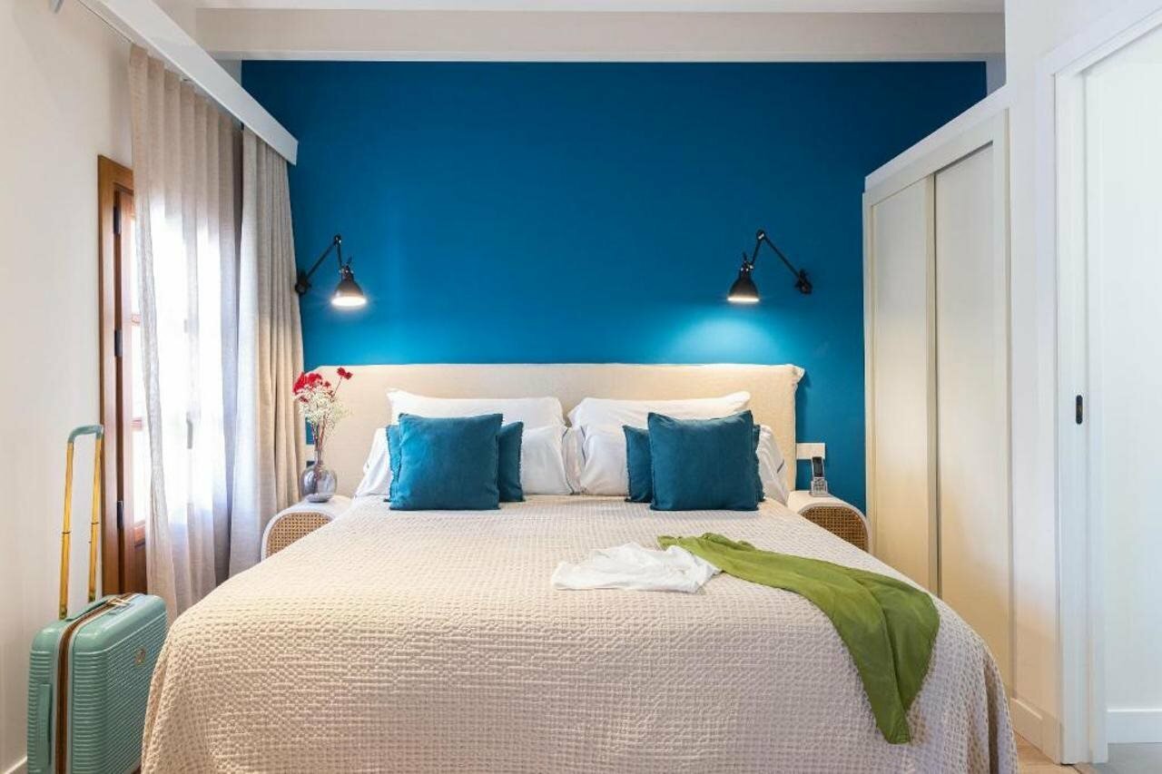 Фото Отель Samaritana Suites
