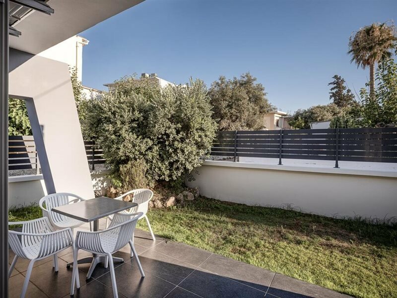 Фото Nontas Suites