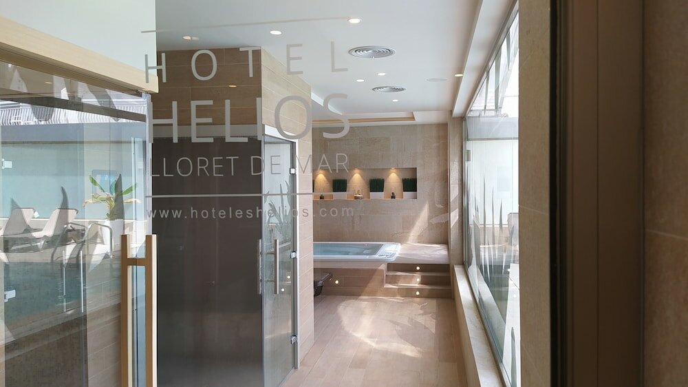 Фото Hotel Helios Lloret de Mar