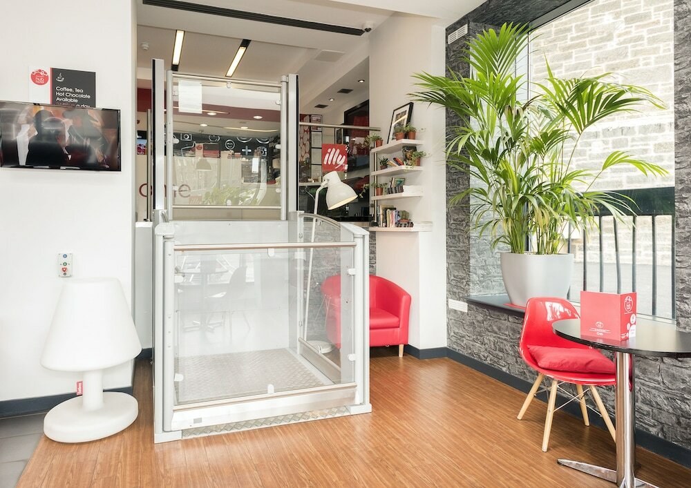 Фото Haymarket Hub Hotel