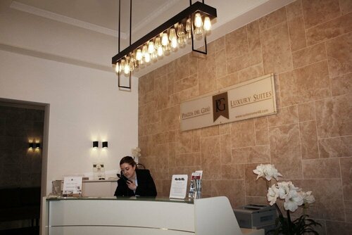 Гостиница Piazza del Gesù Luxury Suites в Риме