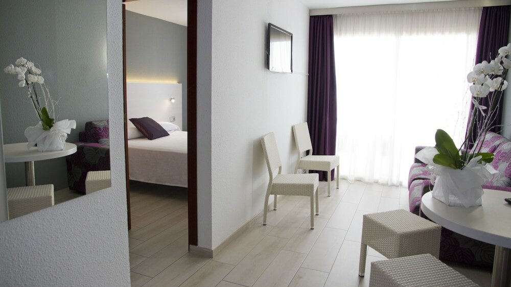 Фото Aparthotel Miami Park