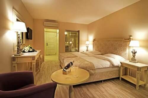Гостиница LaVista Boutique Hotel & SPA в Кушадасы