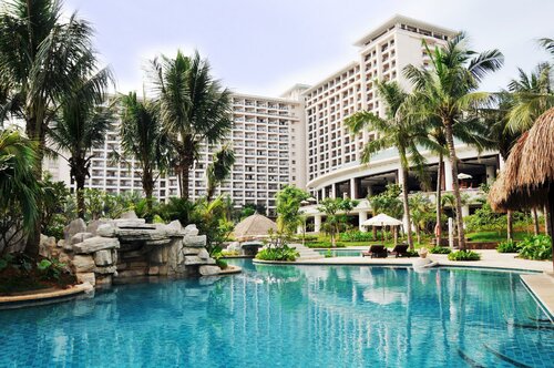 Гостиница Howard Johnson by Wyndham Resort Sanya Bay в Санье