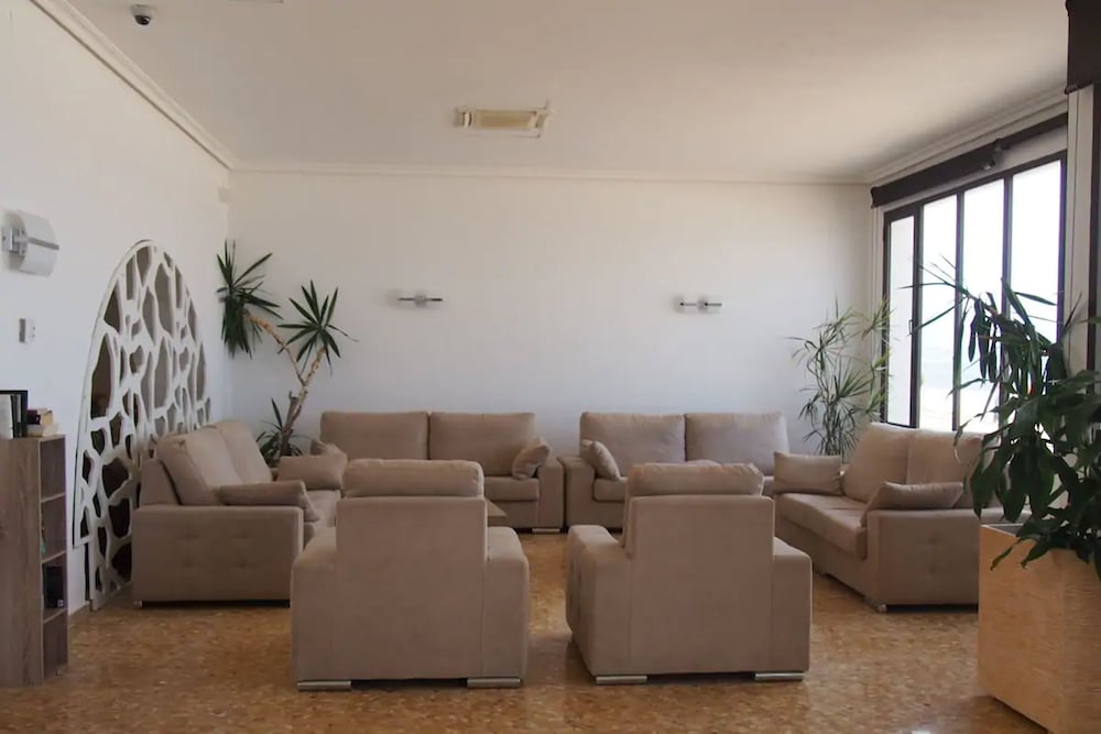 Фото Hotel Roca Bella