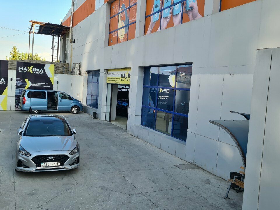Car dealership Maxima, Chimkent, photo