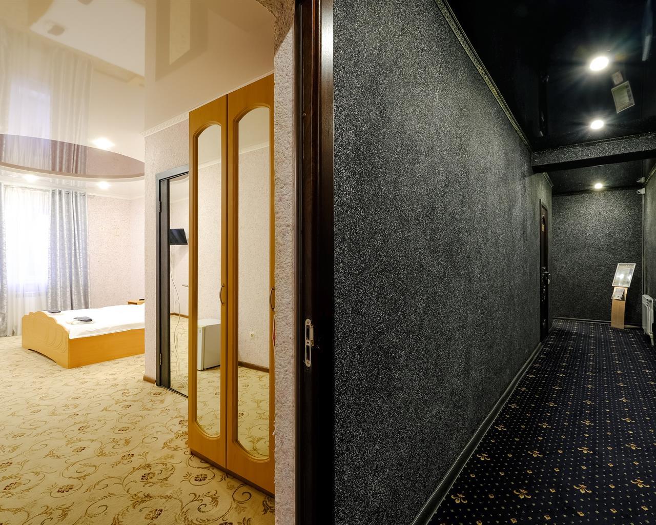 Фото Парисон