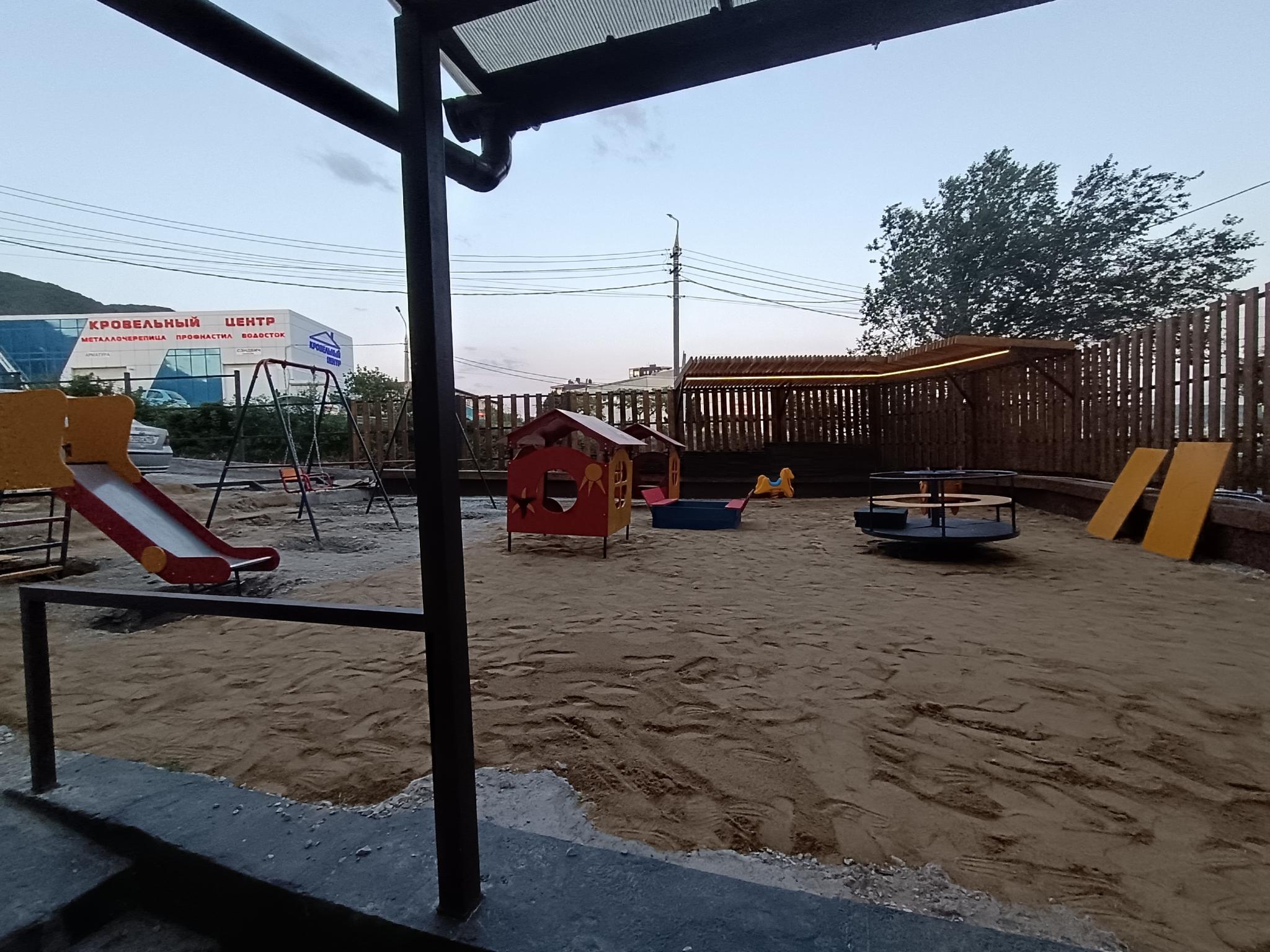 Фото Кипарис