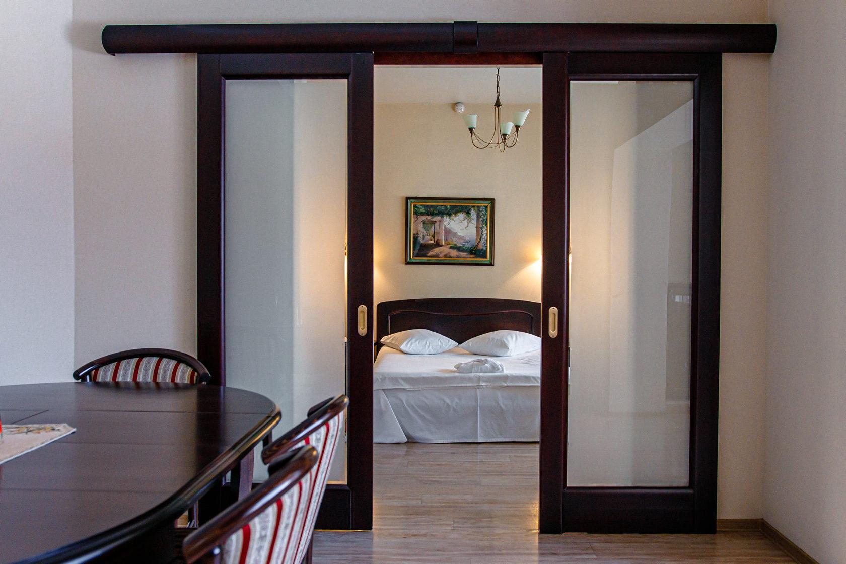 Фото Персона Грата