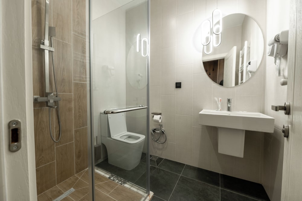 Фото Central Hotel Kutaisi