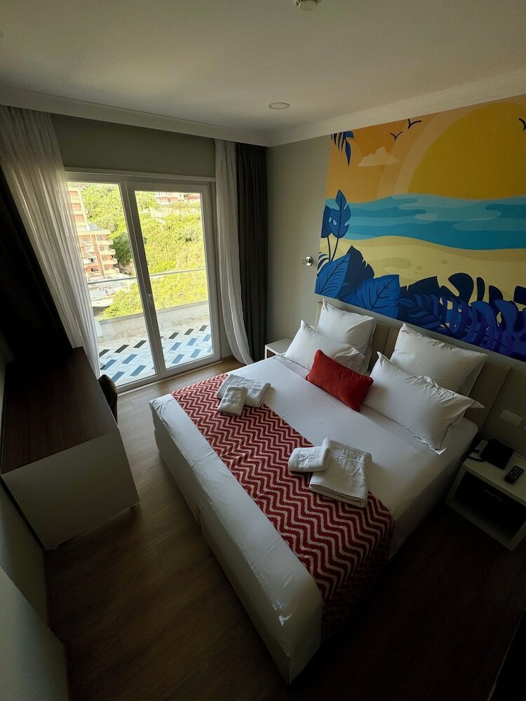Фото Hotel Britania